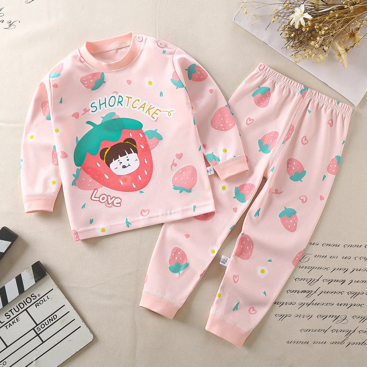 2024 Girls Comfortable 100% Cotton Long-Sleeved Sleepwear Pajamas Suit Breathable Relaxing Cartoon-Printed Pajamas for Children