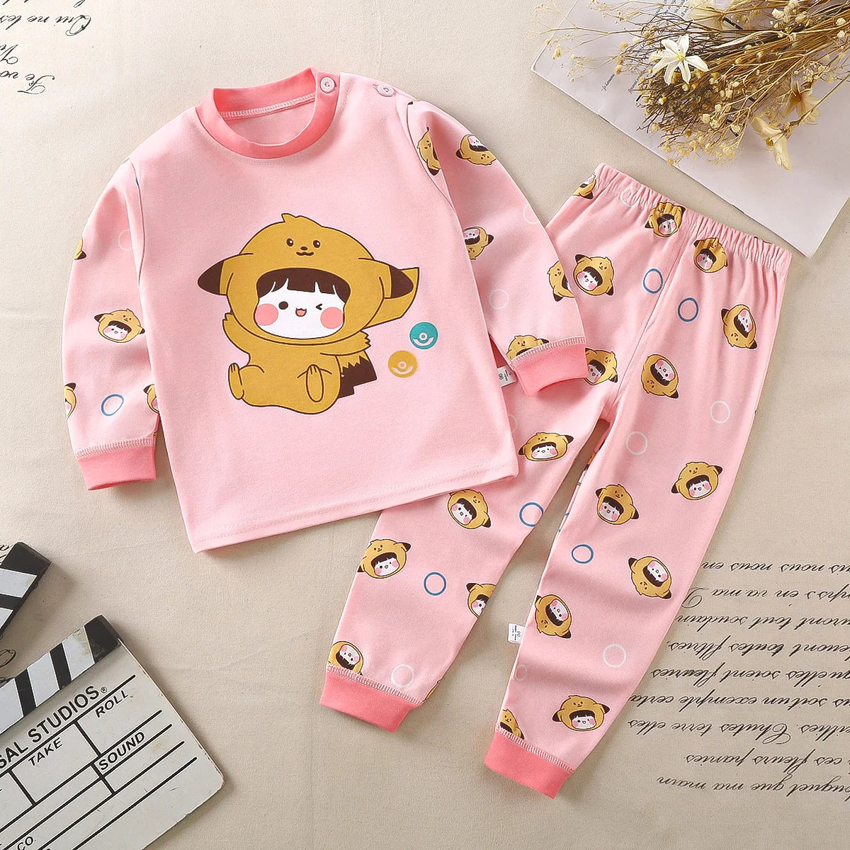 2024 Girls Comfortable 100% Cotton Long-Sleeved Sleepwear Pajamas Suit Breathable Relaxing Cartoon-Printed Pajamas for Children