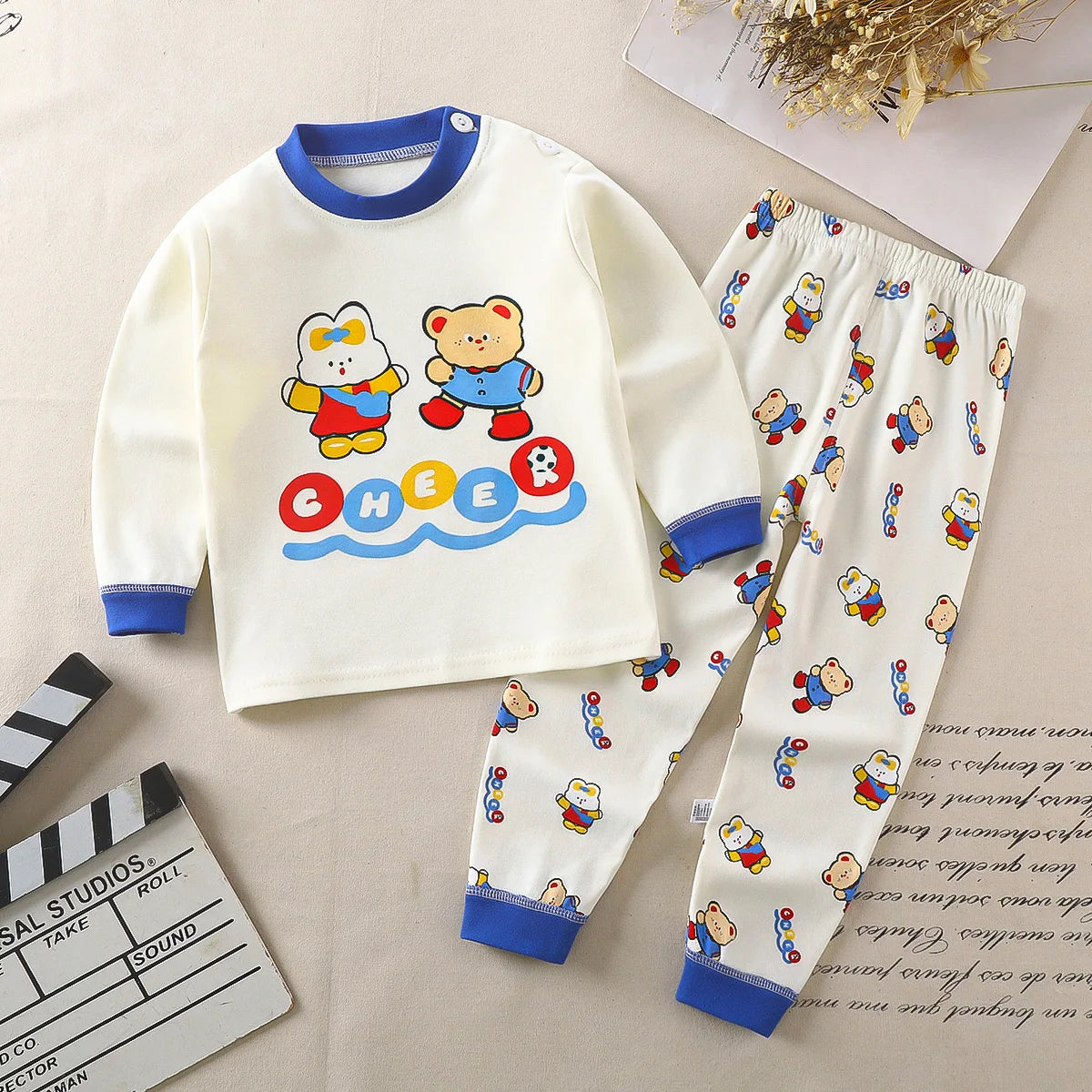 2024 Girls Comfortable 100% Cotton Long-Sleeved Sleepwear Pajamas Suit Breathable Relaxing Cartoon-Printed Pajamas for Children