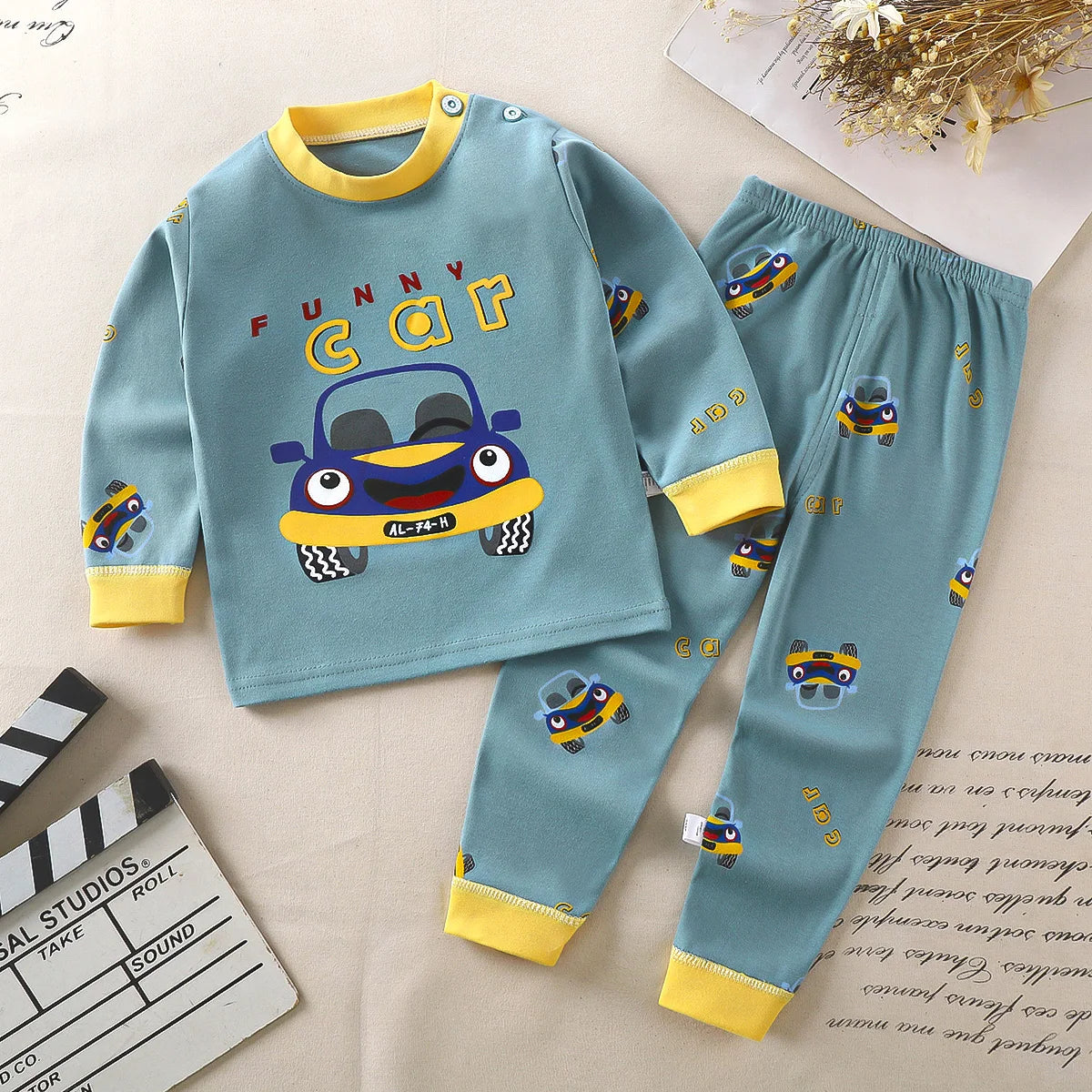 2024 Girls Comfortable 100% Cotton Long-Sleeved Sleepwear Pajamas Suit Breathable Relaxing Cartoon-Printed Pajamas for Children