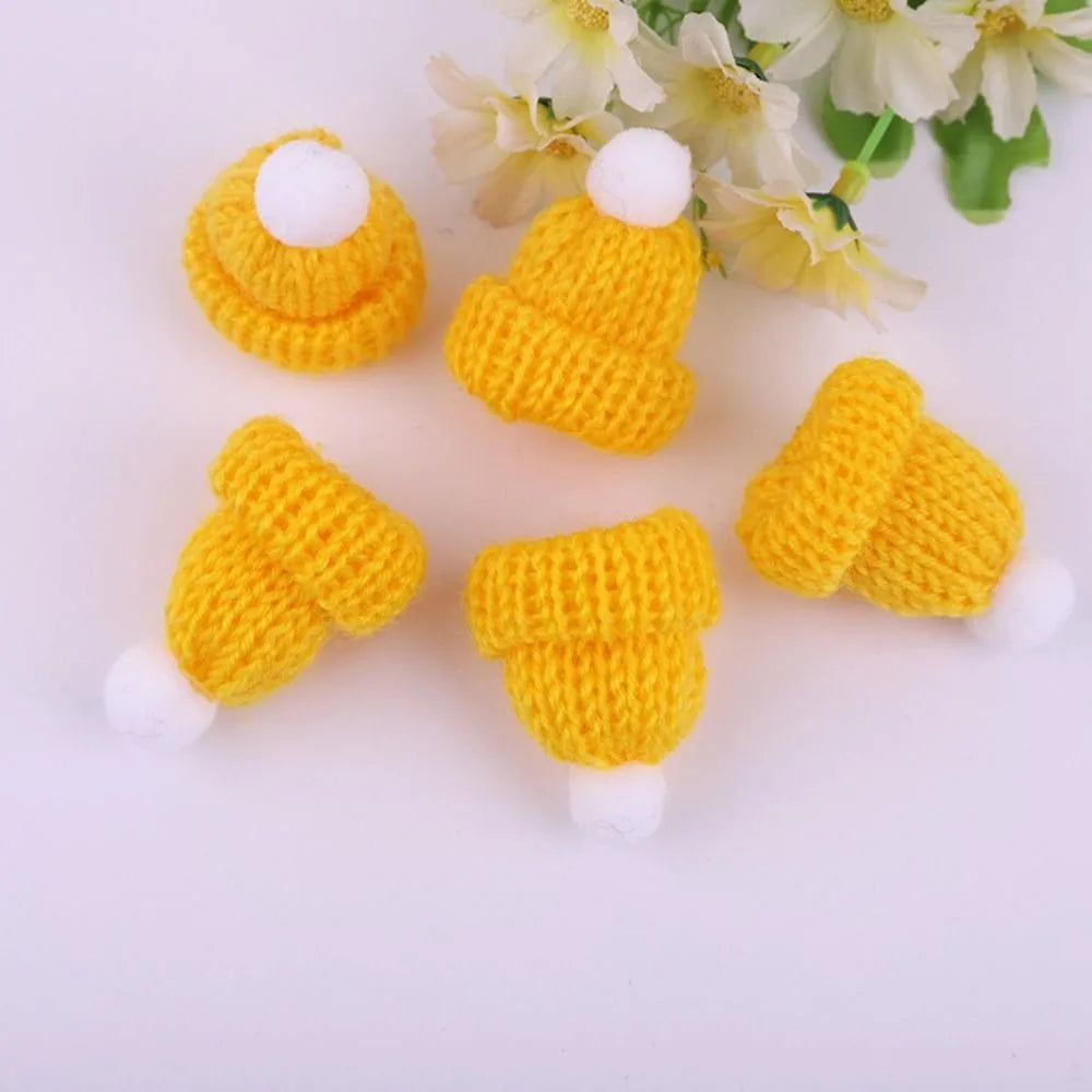 1PC Mini Knitting Hats Wine Bottle Stopper Christmas Tree Ornaments Finger Toys Doll Cap DIY Handmade Sewing Crafts Materials