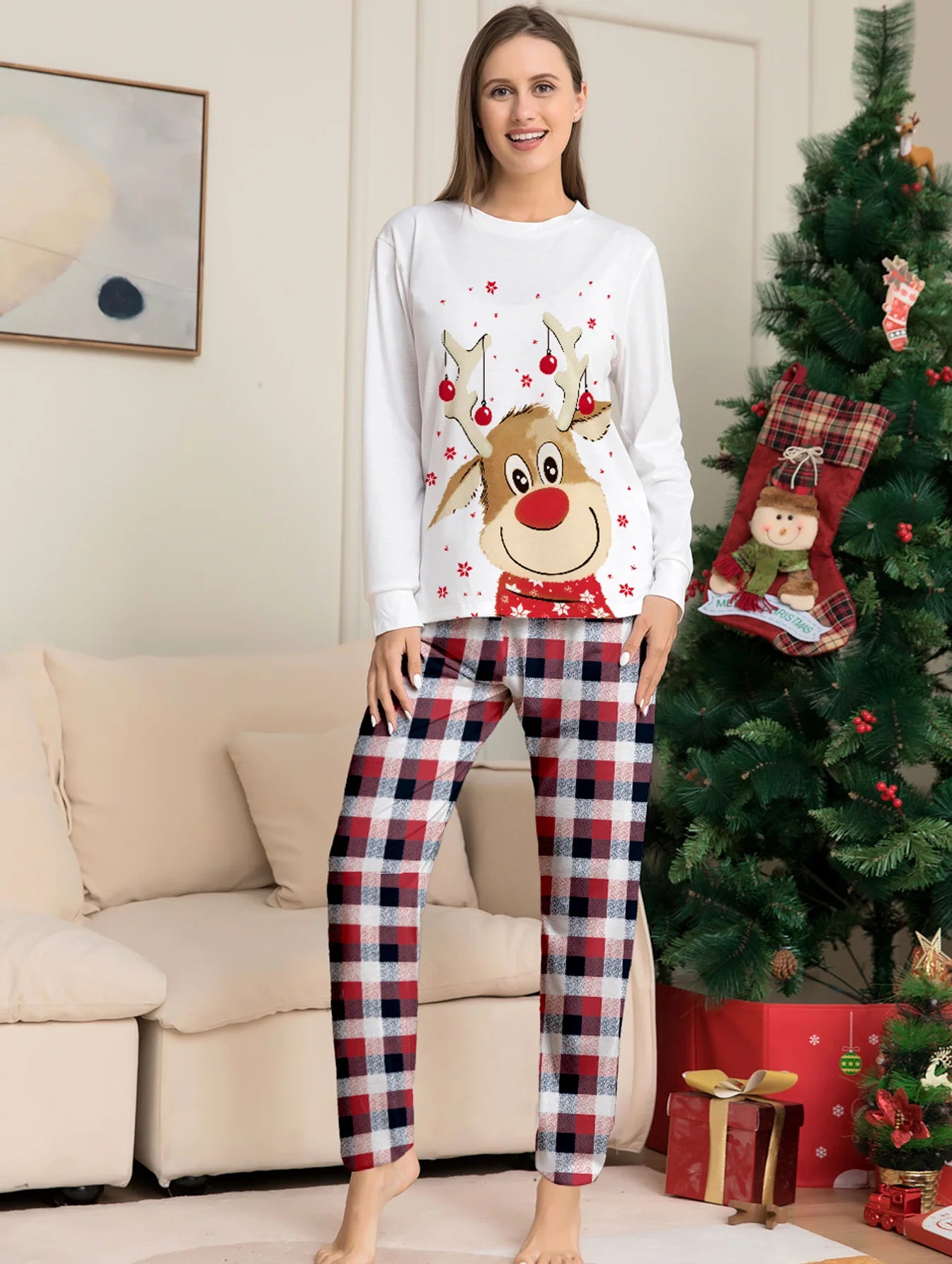 Family Matching Christmas Pajamas 2025 New Xmas Deer Print Dad Mommy And Me Christmas Costume Dog Clothes