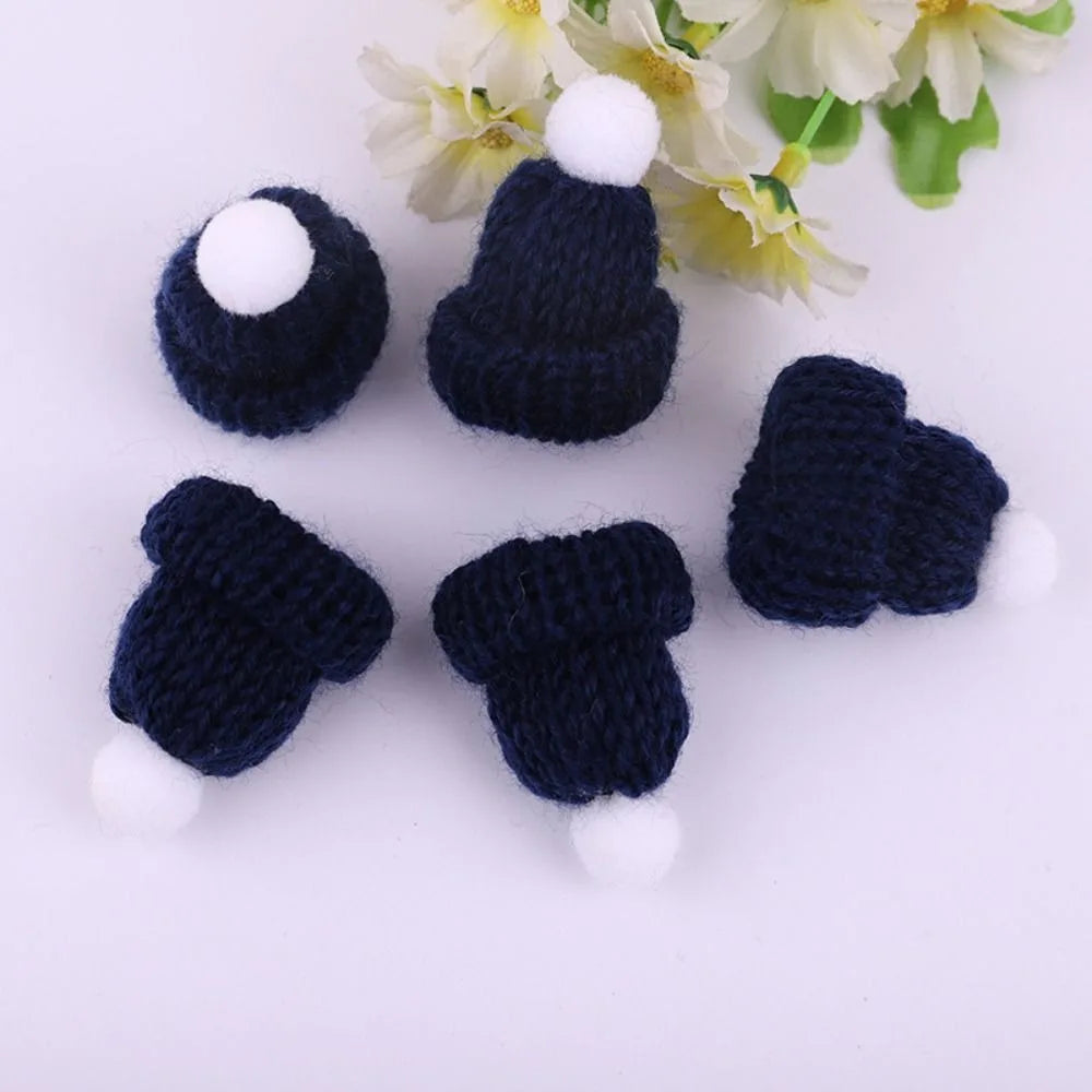 1PC Mini Knitting Hats Wine Bottle Stopper Christmas Tree Ornaments Finger Toys Doll Cap DIY Handmade Sewing Crafts Materials