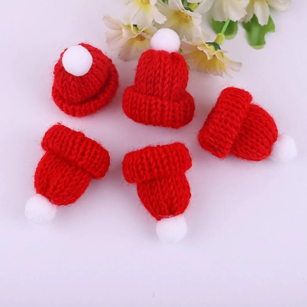 1PC Mini Knitting Hats Wine Bottle Stopper Christmas Tree Ornaments Finger Toys Doll Cap DIY Handmade Sewing Crafts Materials