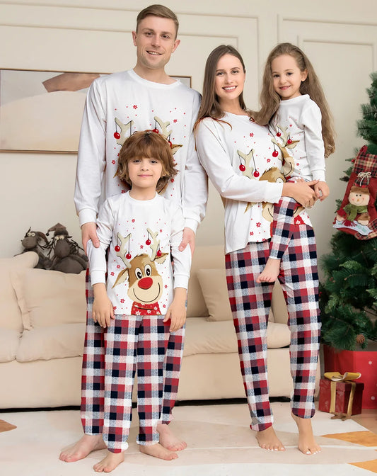 Family Matching Christmas Pajamas 2025 New Xmas Deer Print Dad Mommy And Me Christmas Costume Dog Clothes